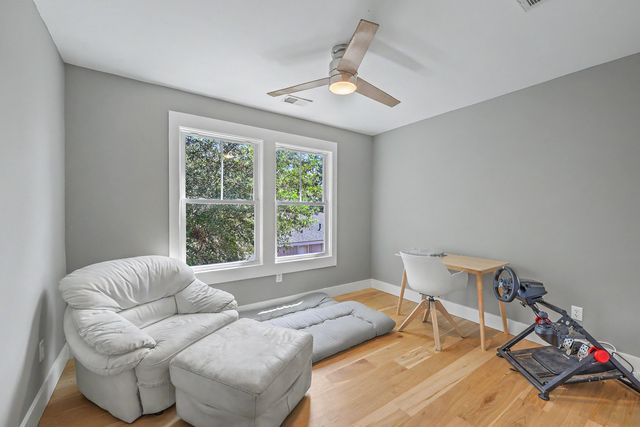 952 Myrtle Court, Mount Pleasant, SC 29464