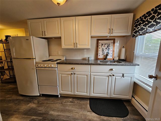 49 Beacon Street Upper Apartment, Beacon, NY 12508