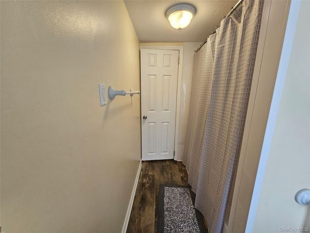 49 Beacon Street Upper Apartment, Beacon, NY 12508