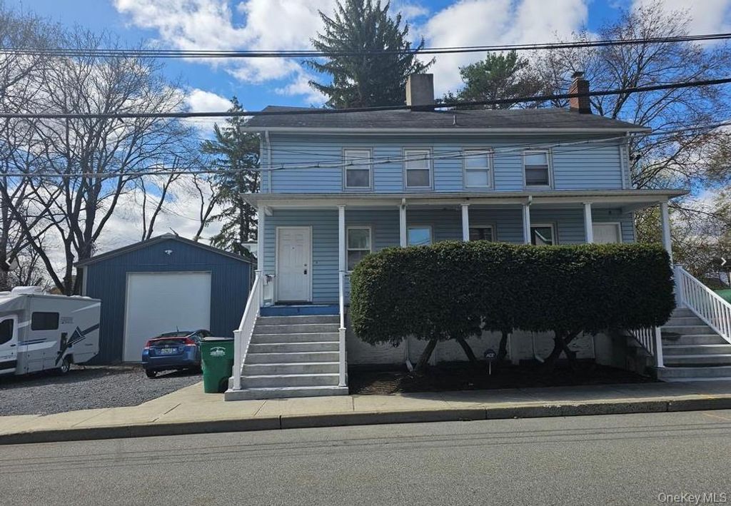 49 Beacon Street Upper Apartment, Beacon, NY 12508