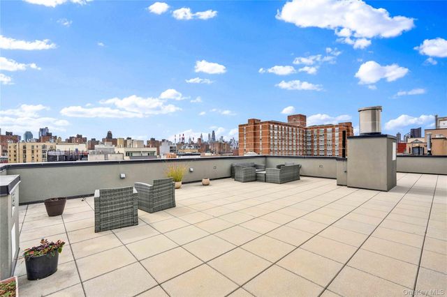 2343 31st Road 3B, Astoria, NY 11106
