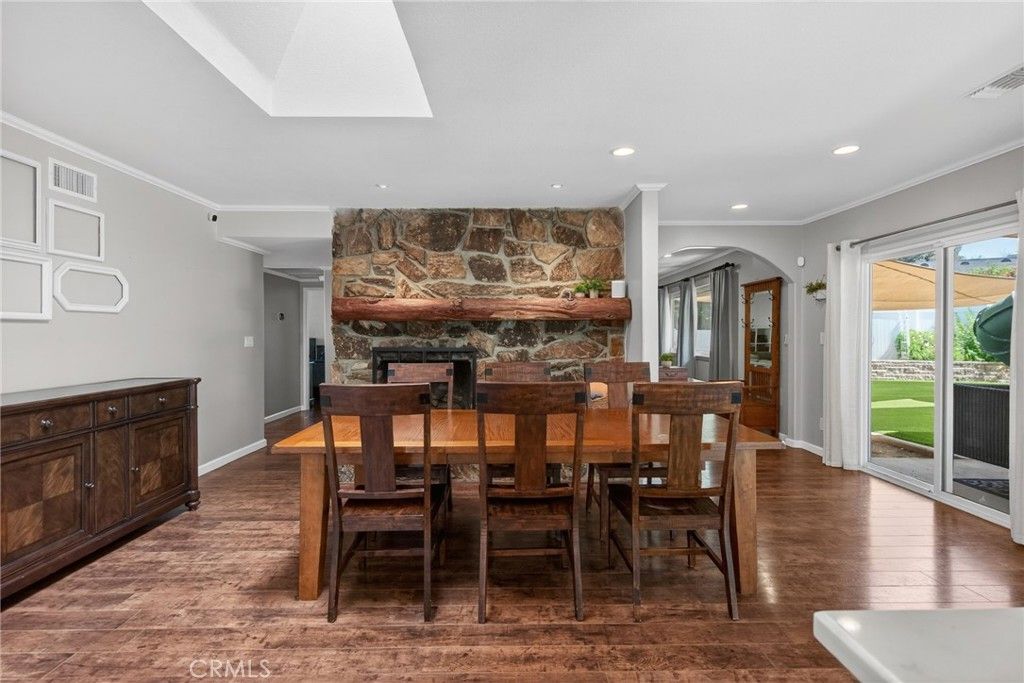 Image 12 of property listing at 1986 Wetherly Way, Riverside, CA 92506