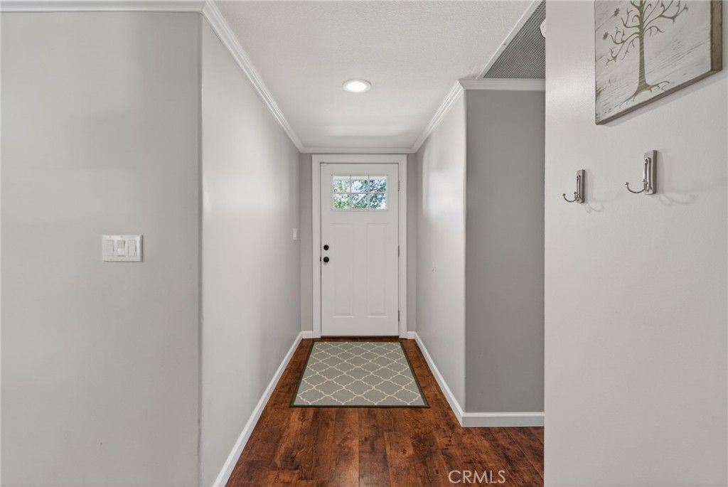 Image 15 of property listing at 1986 Wetherly Way, Riverside, CA 92506