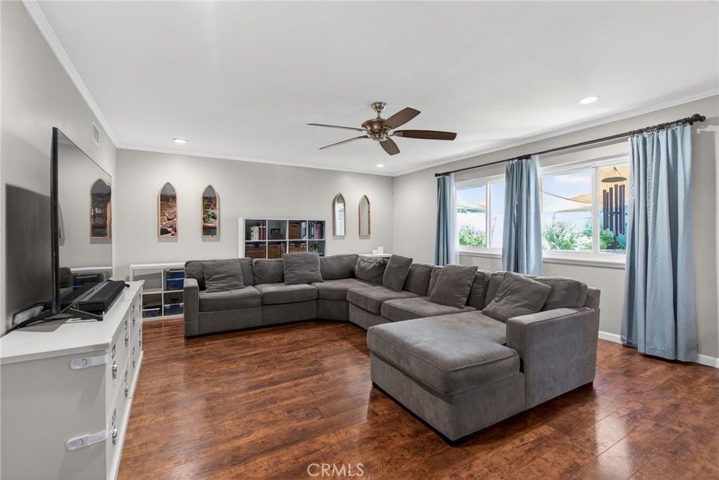 Image 16 of property listing at 1986 Wetherly Way, Riverside, CA 92506