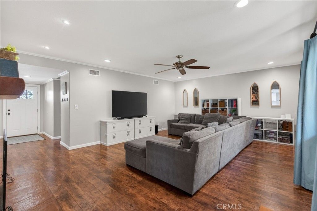 Image 17 of property listing at 1986 Wetherly Way, Riverside, CA 92506