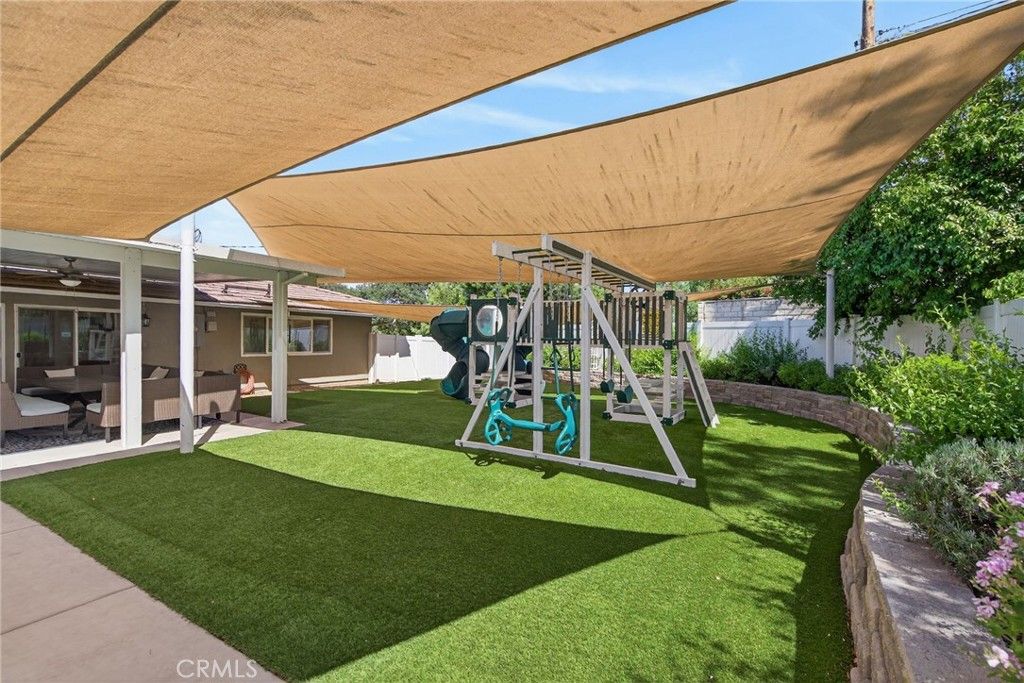 Image 33 of property listing at 1986 Wetherly Way, Riverside, CA 92506