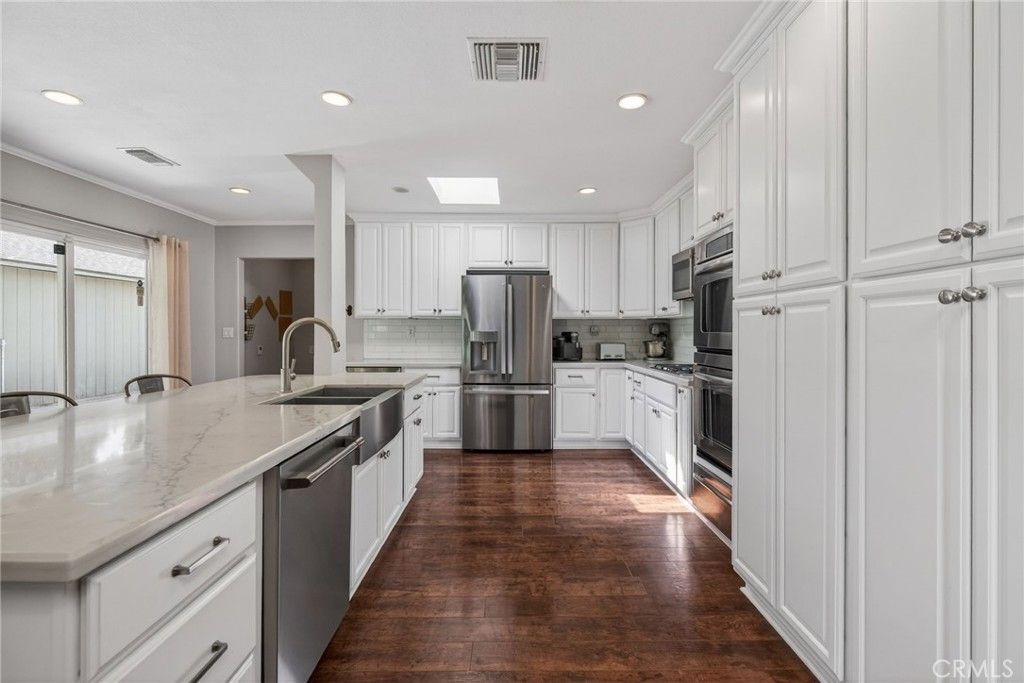 Image 4 of property listing at 1986 Wetherly Way, Riverside, CA 92506