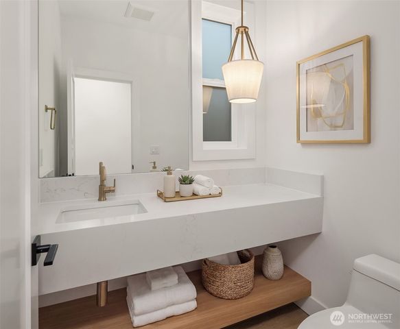 13742 NE 101st Street, Kirkland, WA 98033