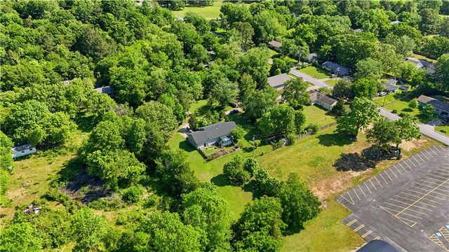 671 S Ray Avenue, Fayetteville, AR 72701