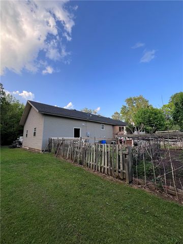 671 Ray Avenue, Fayetteville, AR 72701