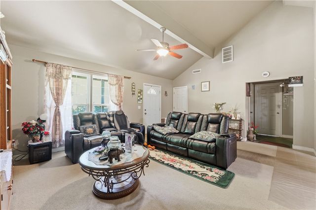 671 S Ray Avenue, Fayetteville, AR 72701