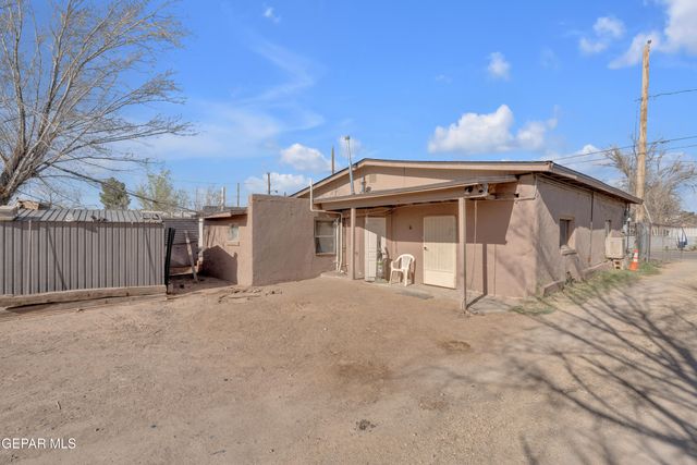 10184 Haynes Road, Socorro, TX 79927