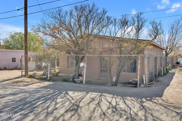 10184 Haynes Road, Socorro, TX 79927