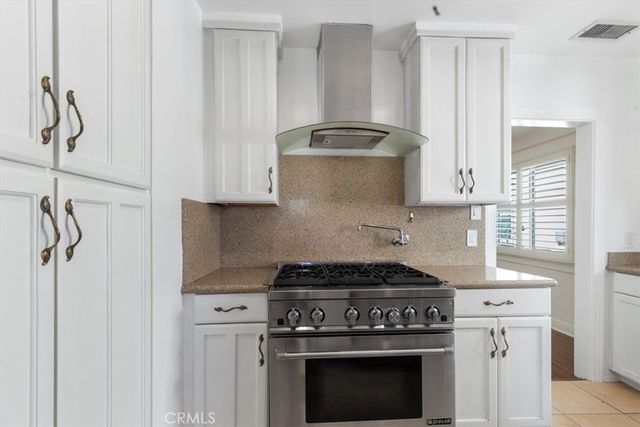 5466 Templeton Street, Los Angeles, CA 90032