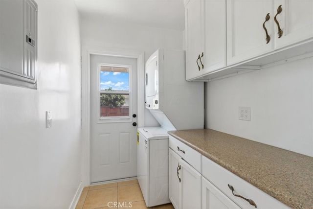 5466 Templeton Street, Los Angeles, CA 90032