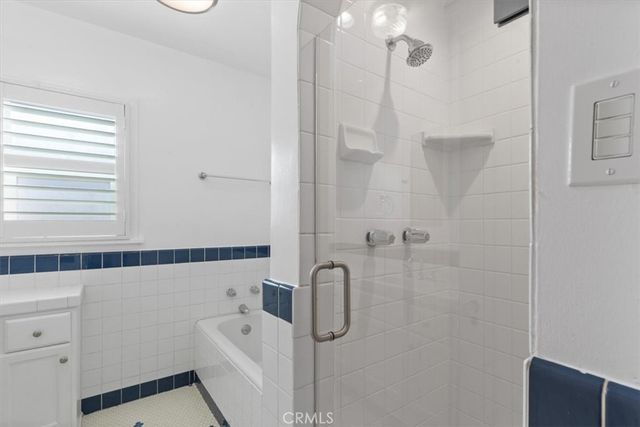 5466 Templeton Street, Los Angeles, CA 90032