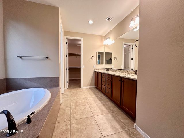 7229 E Plata Avenue, Mesa, AZ 85212