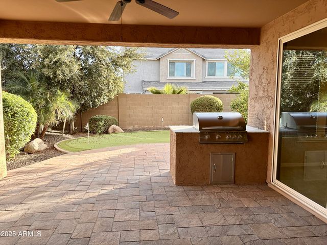 7229 E Plata Avenue, Mesa, AZ 85212