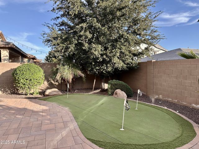 7229 E Plata Avenue, Mesa, AZ 85212
