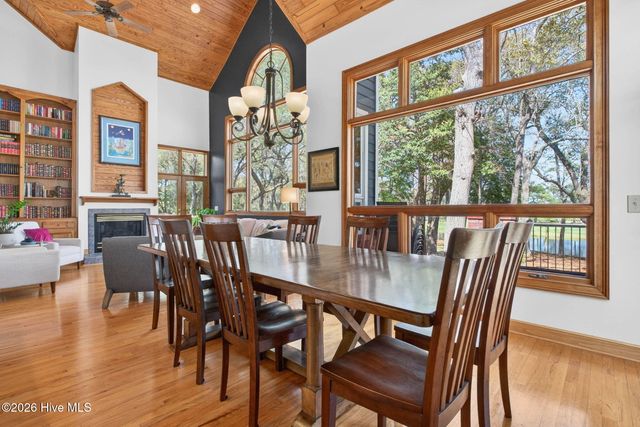 70 Clubhouse Drive SW, Supply, NC 28462