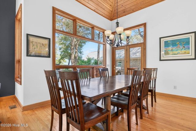 70 Clubhouse Drive SW, Supply, NC 28462