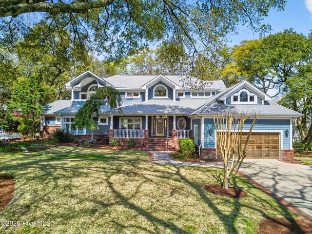 70 Clubhouse Drive SW, Supply, NC 28462