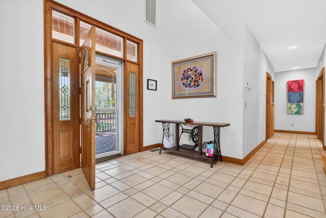 70 Clubhouse Drive SW, Supply, NC 28462