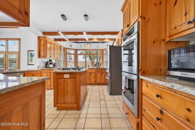 70 Clubhouse Drive SW, Supply, NC 28462