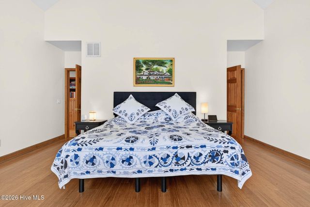 70 Clubhouse Drive SW, Supply, NC 28462