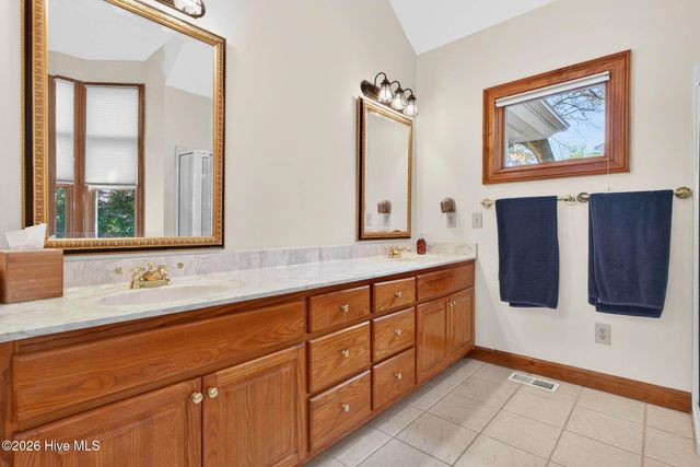 70 Clubhouse Drive SW, Supply, NC 28462