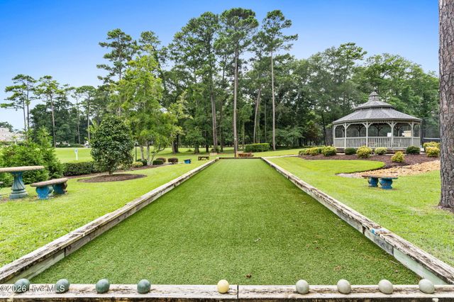70 Clubhouse Drive SW, Supply, NC 28462