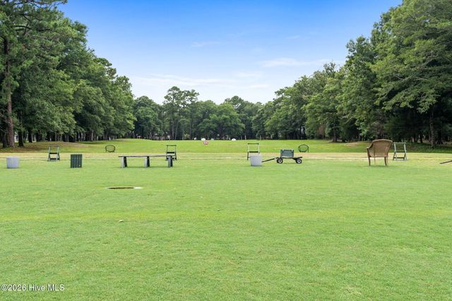 70 Clubhouse Drive SW, Supply, NC 28462