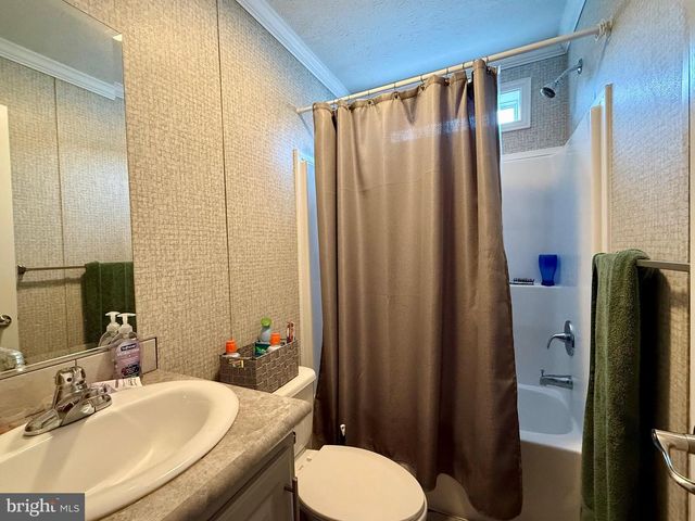 15 MOCKINGBIRD LN, Phoenixville, PA 19460