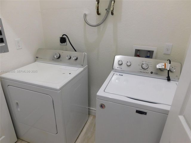 21485 SW 112th Ave 408, Cutler Bay, FL 33189