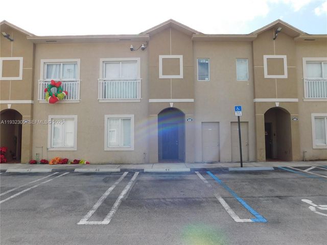 21485 SW 112th Ave 408, Cutler Bay, FL 33189