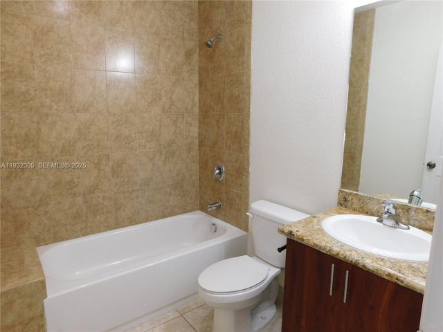 21485 SW 112th Ave 408, Cutler Bay, FL 33189