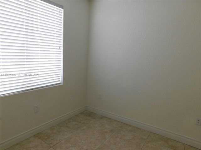 21485 SW 112th Ave 408, Cutler Bay, FL 33189