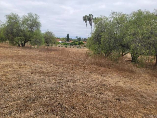 1619 Foothll Dr., Vista, CA 92084