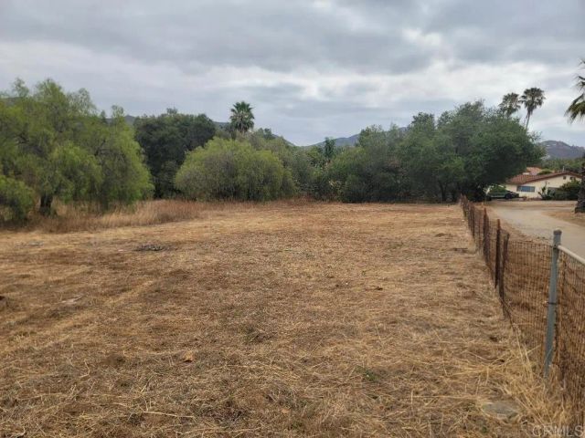 1619 Foothll Dr., Vista, CA 92084