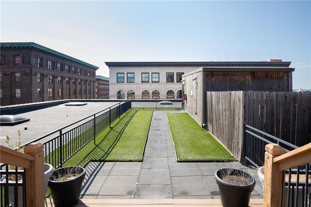 308 W 8th Street 505, Kansas City, MO 64105