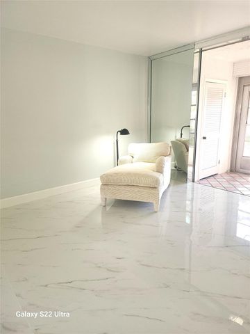 700 SE 6th Ave 111, Deerfield Beach, FL 33441