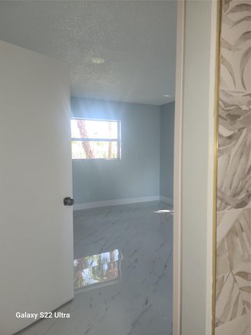 700 SE 6th Ave 111, Deerfield Beach, FL 33441