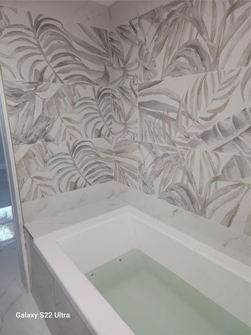 700 SE 6th Ave 111, Deerfield Beach, FL 33441
