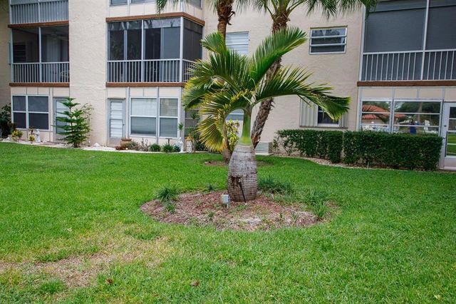 700 SE 6th Ave 111, Deerfield Beach, FL 33441