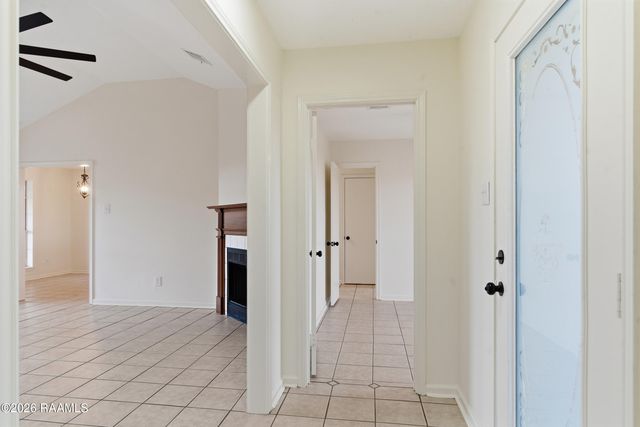 1110 Melvin Dupuis Road, Breaux Bridge, LA 70517