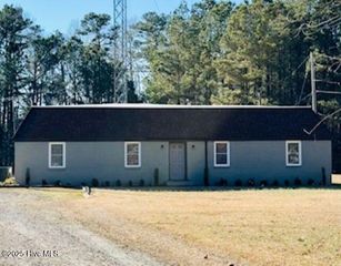 911 Parsonage Street, Elizabeth City, NC 27909