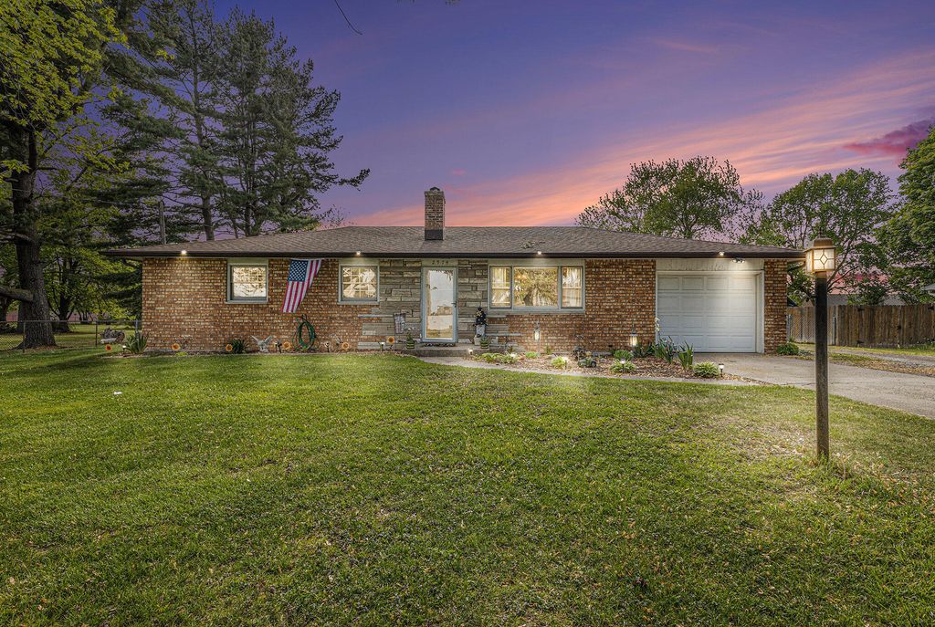 2974 Airport Road, Portage, IN 46368