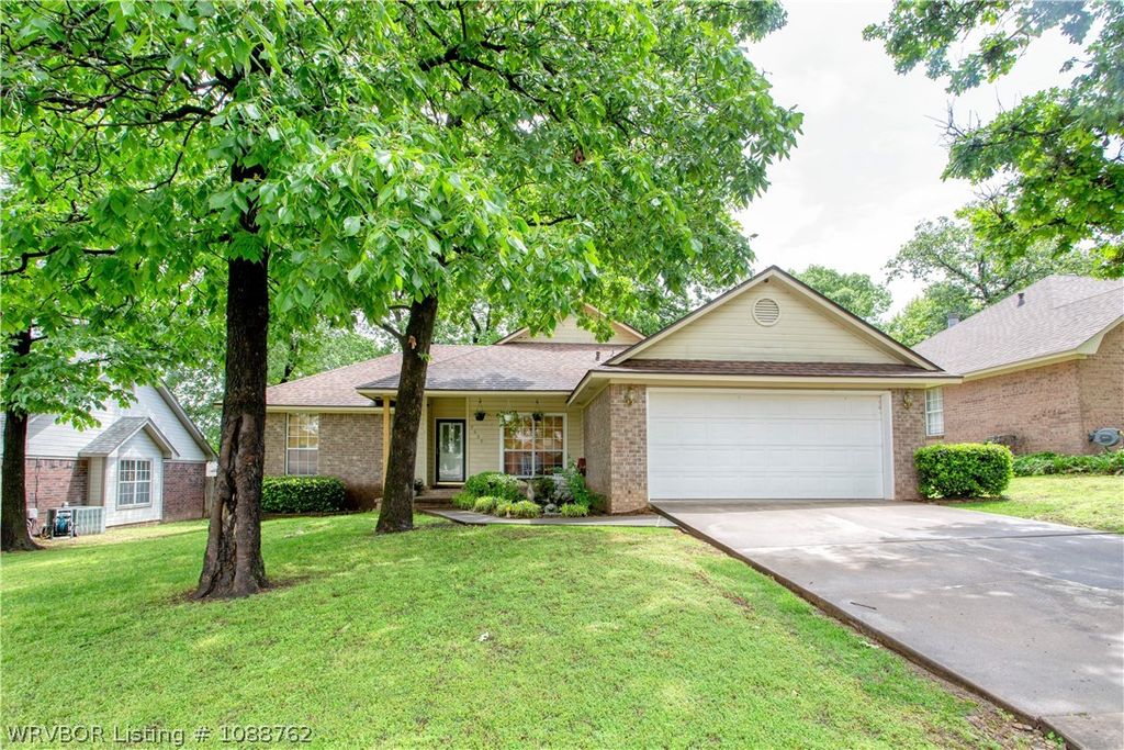 9609 Bridgeford Road, Fort Smith, AR 72908