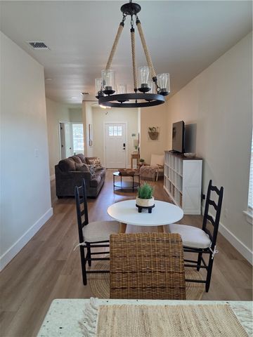 638 Claride St, Corpus Christi, TX 78418