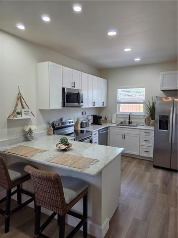 638 Claride St, Corpus Christi, TX 78418